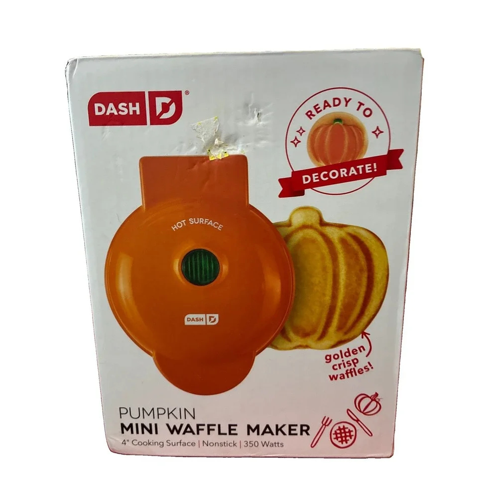 Dash Pumpkin Mini Waffle Maker 4
